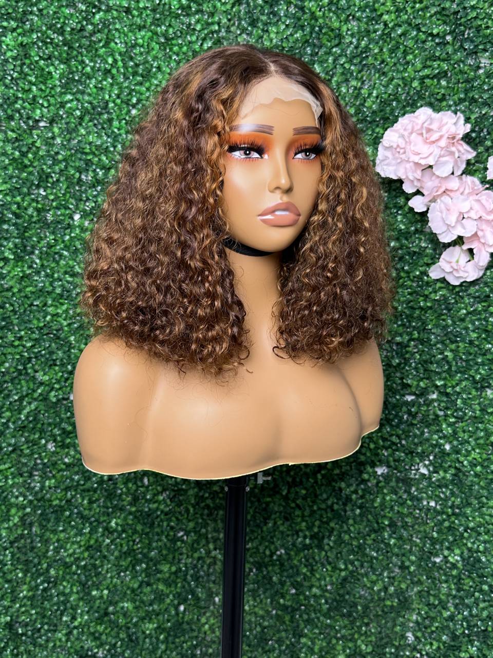 Mayqueen deep 4x4 high-definition transparent lace real hair wig exclusive black female real hair wig.