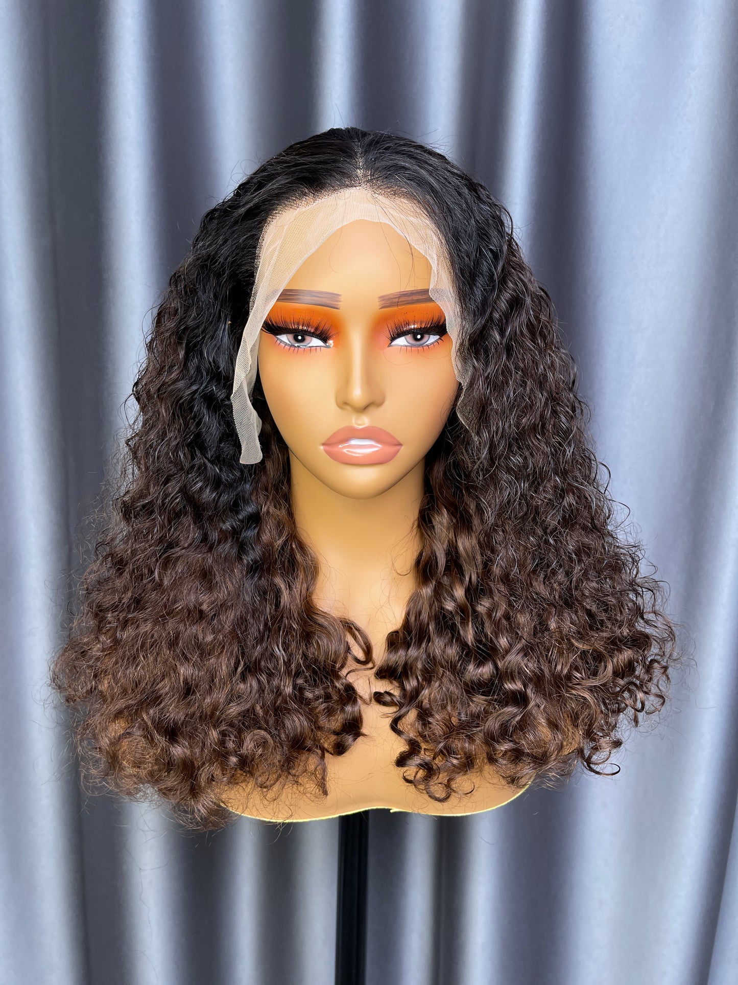 Mayqueen water 13x4 high-definition transparent Brazilian real hair wig exclusive black female real hair wig.