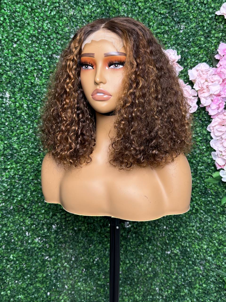 Mayqueen deep 4x4 high-definition transparent lace real hair wig exclusive black female real hair wig.